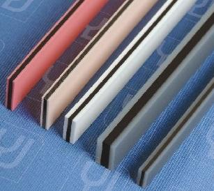 صحت سے متعلق لنک: ایل سی ایم ڈسپلے ماڈیولز میں کوندک ربڑ کنیکٹرز کی ٹکنالوجی کا فیصلہ کرنا